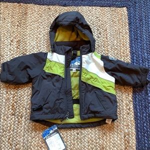 Brand new The Children’s Place liner 6-9 months